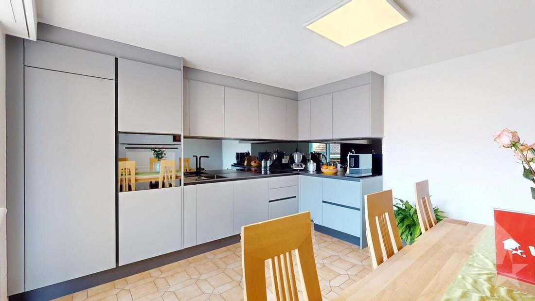 Appartement 4.5 Pièces Avec Garage + Place De Parc, Petite Ppe 2 Appts