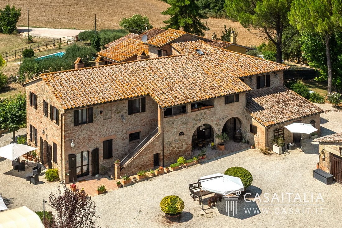 Country House in Deruta, Umbria, Italy 2 - 16117861