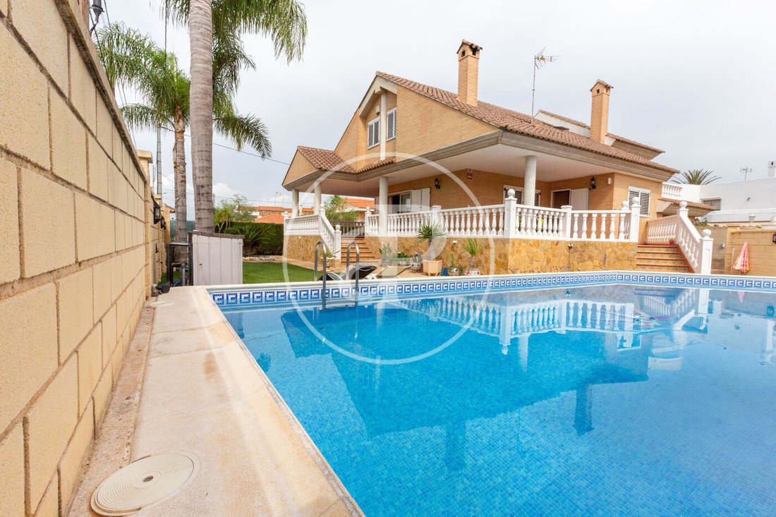 Villa in Ciutat Vella, Valencia, Spain 1 - 16118274