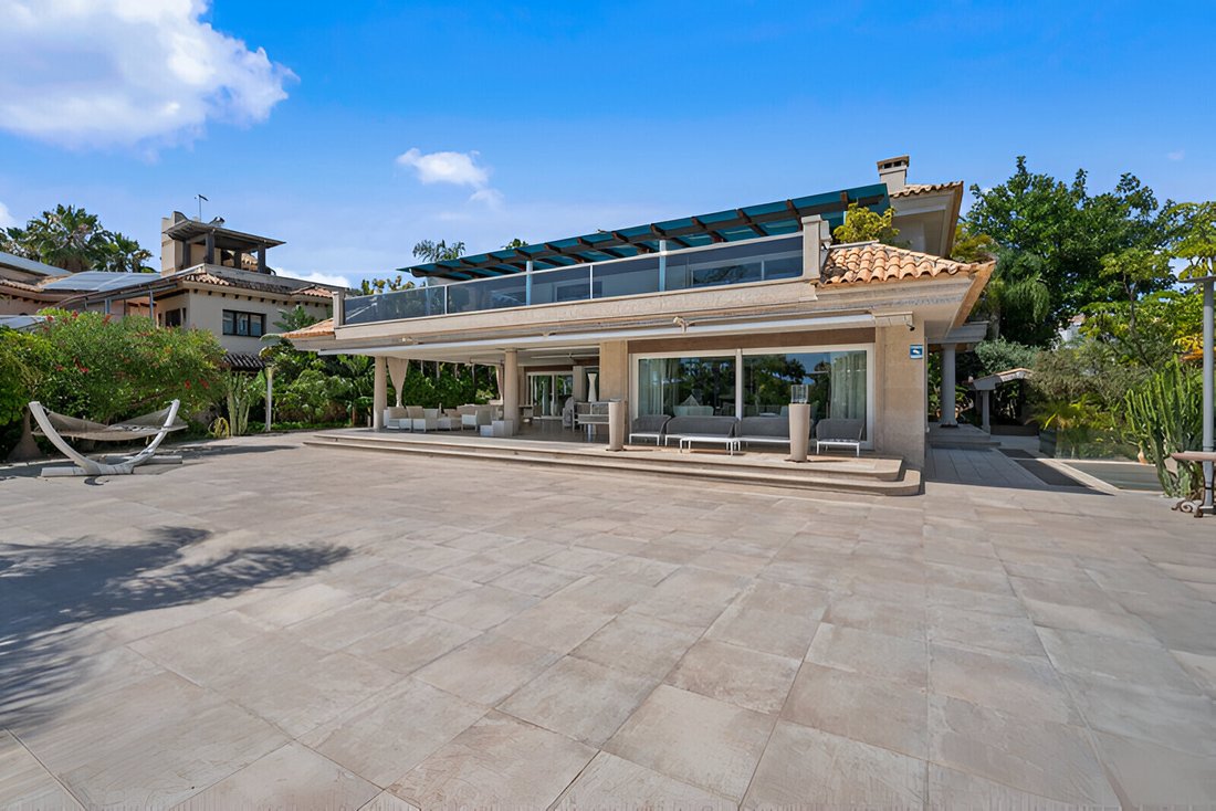 Villa in Marbella, Andalusia, Spain 2 - 16118014