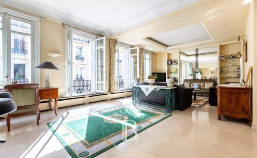 Apartment in Hoche-Friedland, Paris 8e Arrondissement, Paris 1