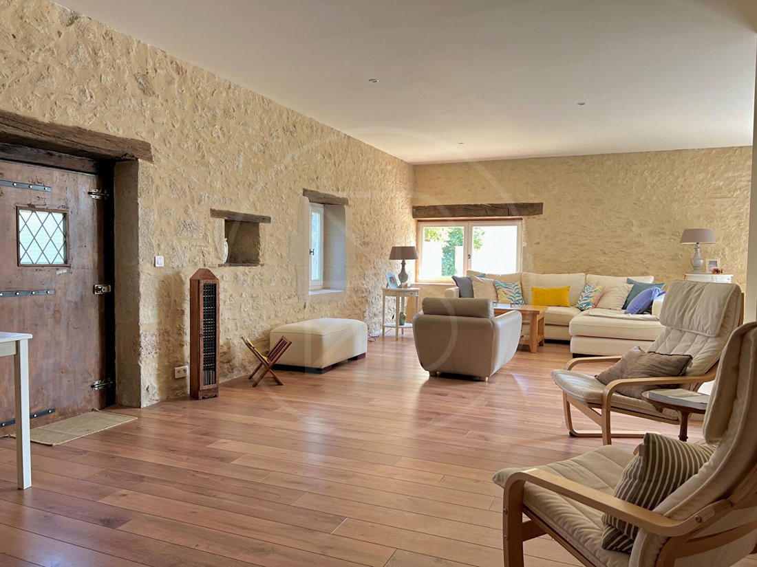Villa in Sauveterre-de-Guyenne, Nouvelle-Aquitaine, France 5 - 16117964