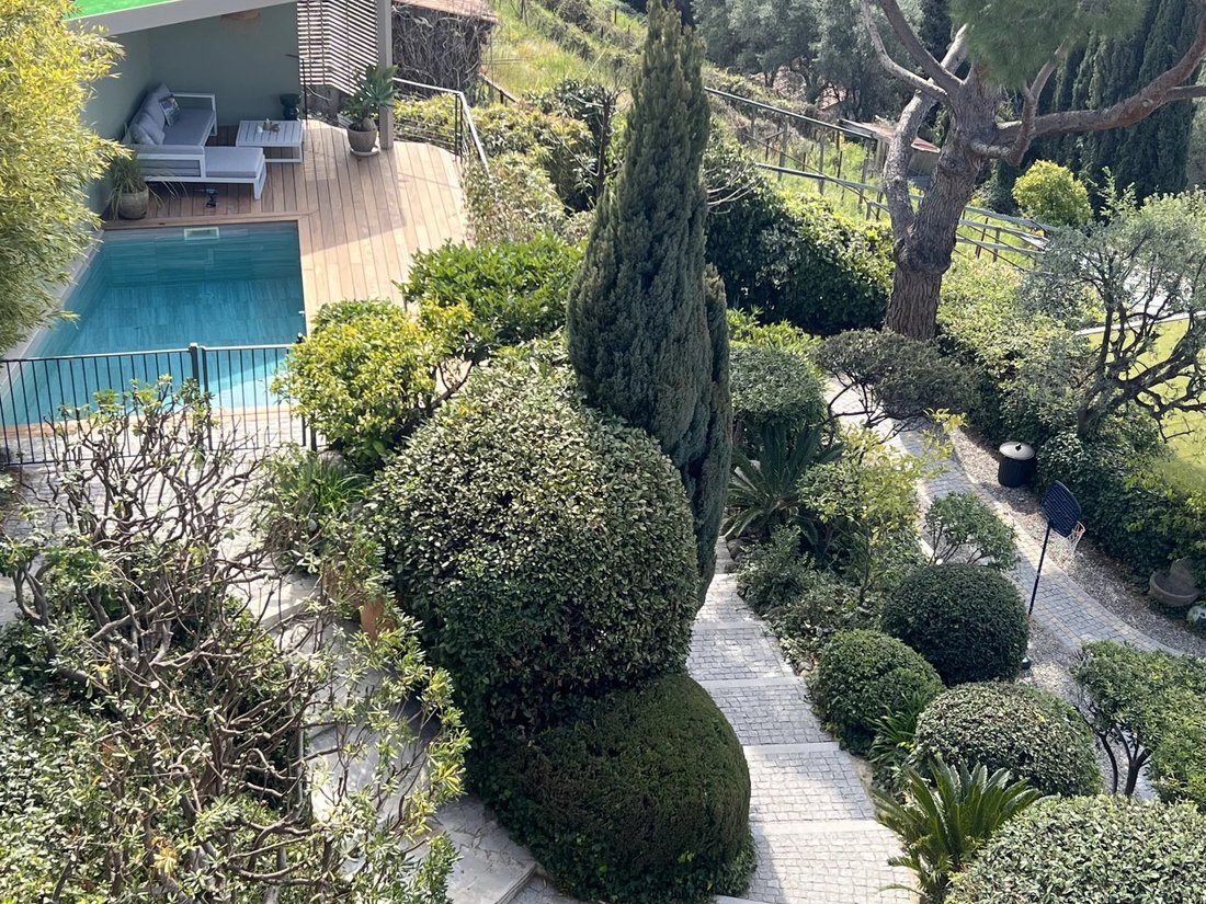 Villa in La Madeleine, Nice, France 2 - 15622296