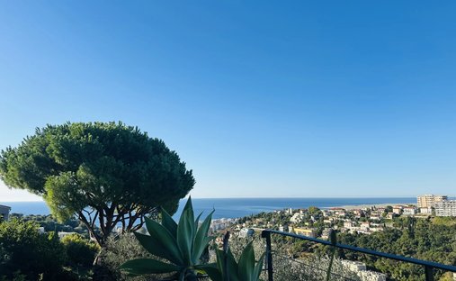 Villa in La Madeleine, Nice, France 1