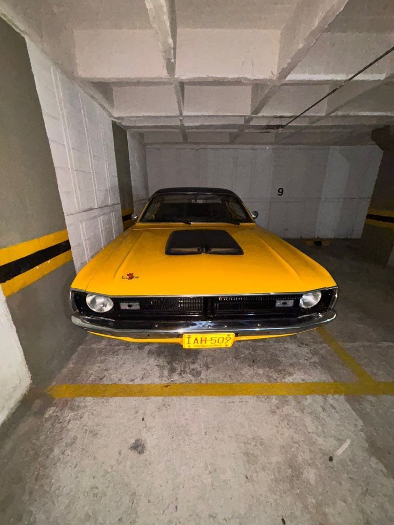Coupe in Glendale, United States 3 - 16118008