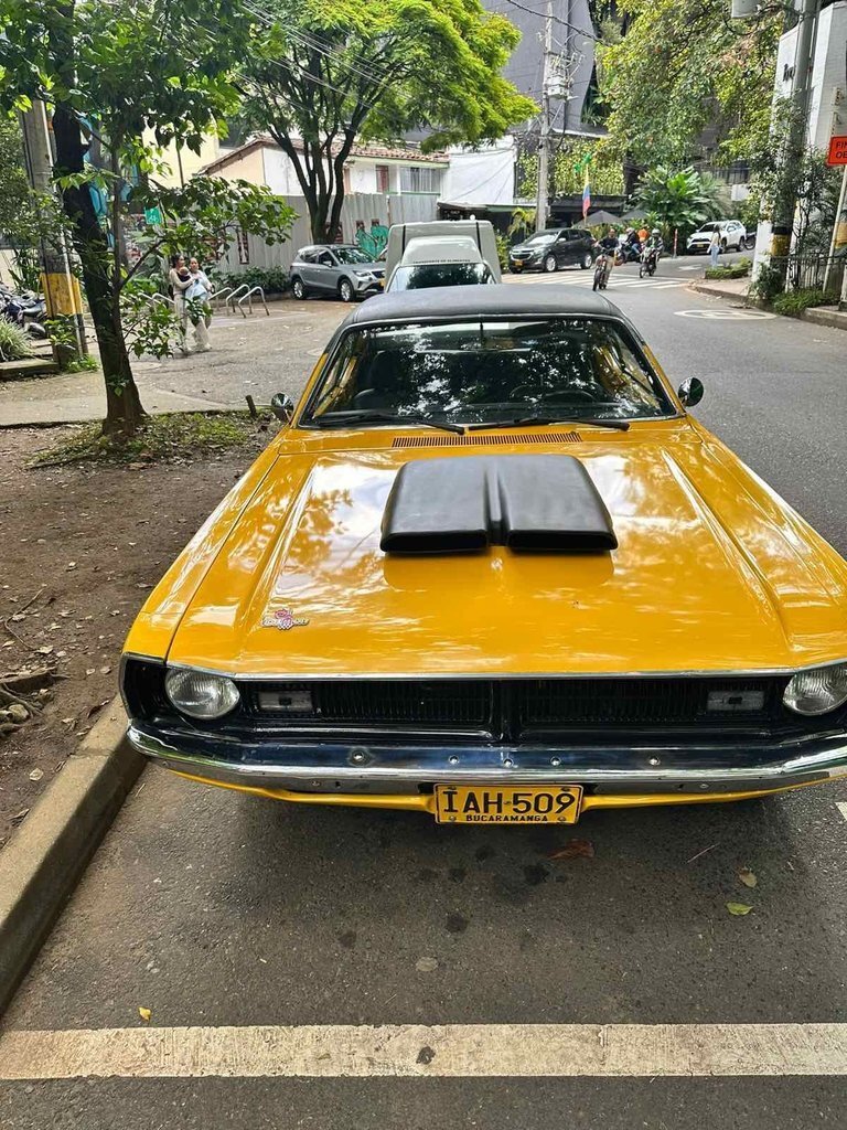 Coupe in Glendale, United States 2 - 16118008
