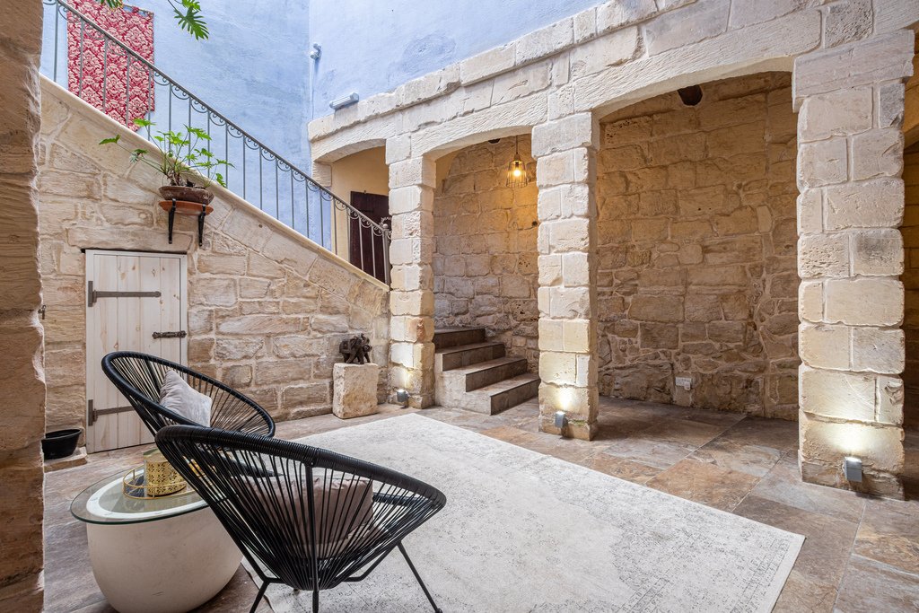 Townhouse in Naxxar, Malta 2 - 15168965