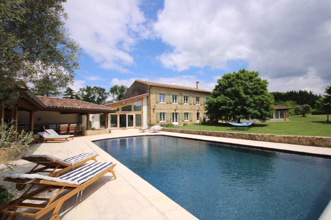 Whispering Oaks & Golden Light: A Timeless Ariège Château