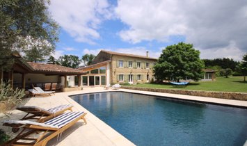 Château des Rêves: A Timeless Haven in Occitanie’s Golden Light