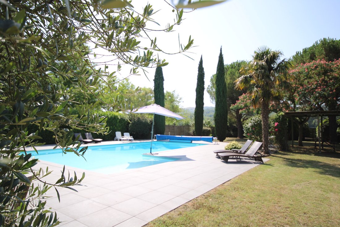 Whispers of Occitanie: A Restored Haven Between Forest & Sky