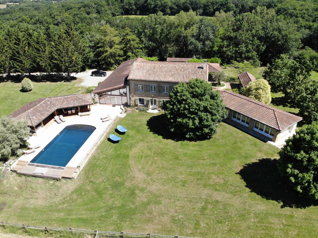 Whispering Oaks & Golden Light: A Timeless Ariège Château
