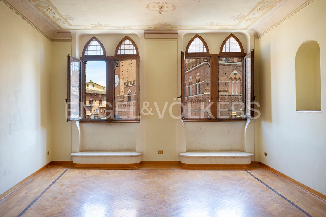 Apartment in Historic Center, Siena, Tuscany 2 - 16118839