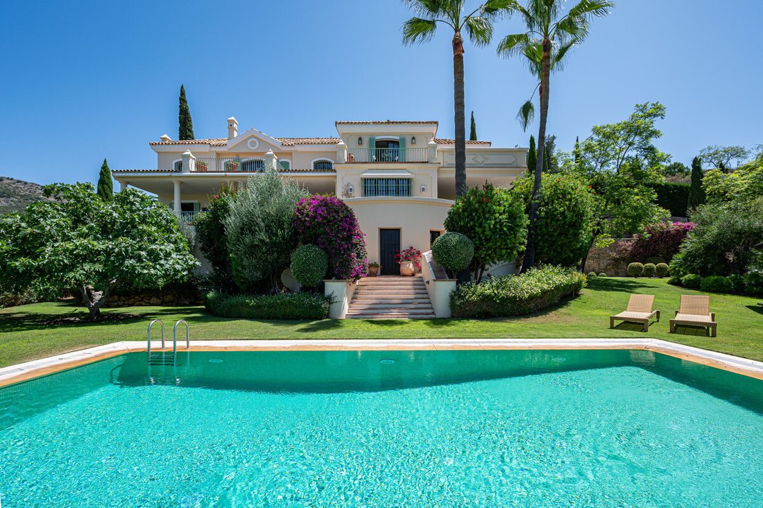 Villa in Benahavis, Andalusia, Spain 2 - 16119038