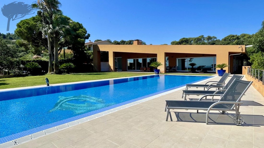 Villa in Begur, Katalonien, Spanien 1 - 16096725