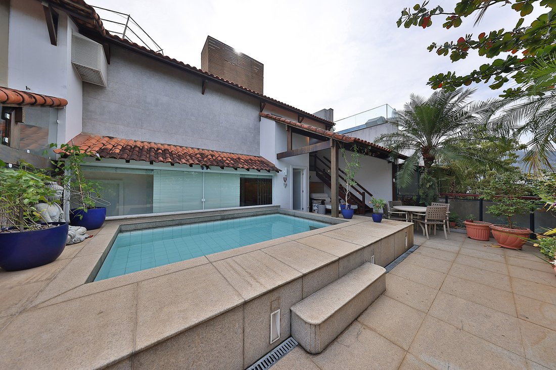 House in Rio de Janeiro, State of Rio de Janeiro, Brazil 1 - 16119034