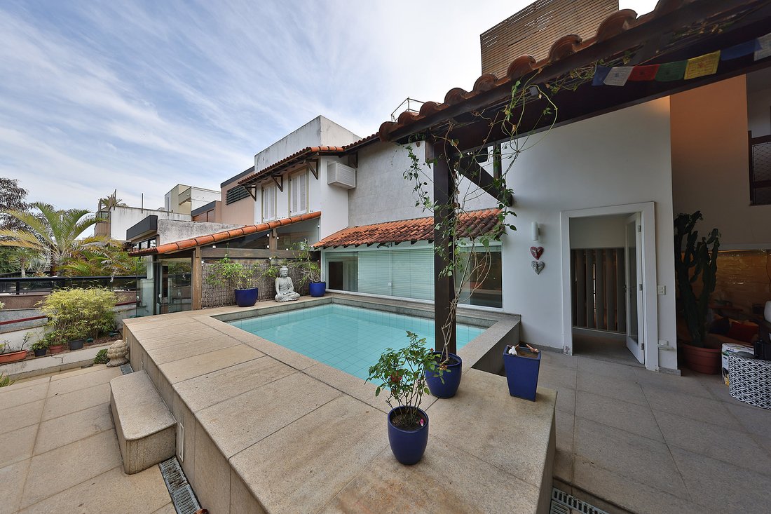 House in Rio de Janeiro, State of Rio de Janeiro, Brazil 2 - 16119034