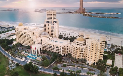 Apartment in Al Jazirah Al Hamra, Ras al Khaimah, United Arab Emirates 1