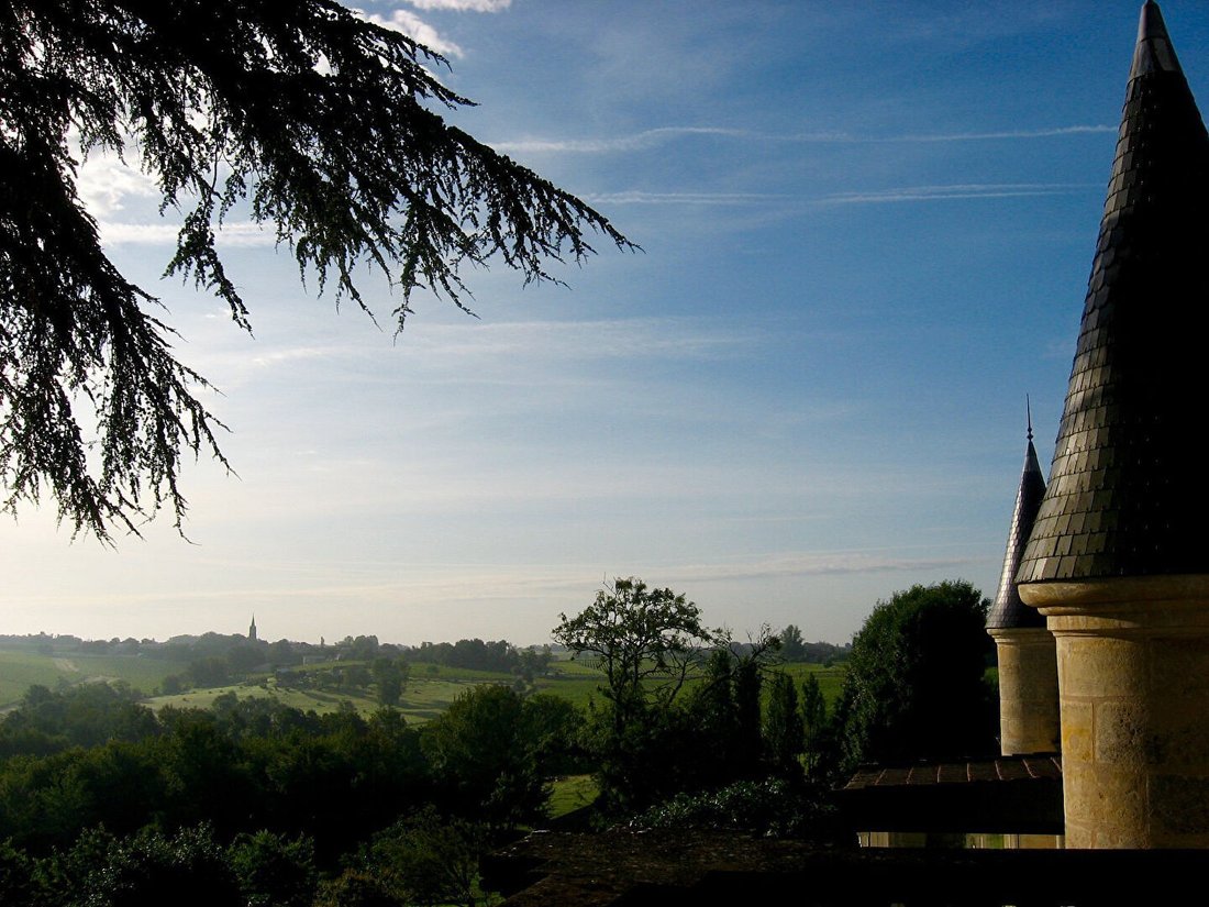 Bordeaux’s Slumbering Crown: A Château Awaiting Its Renaissance