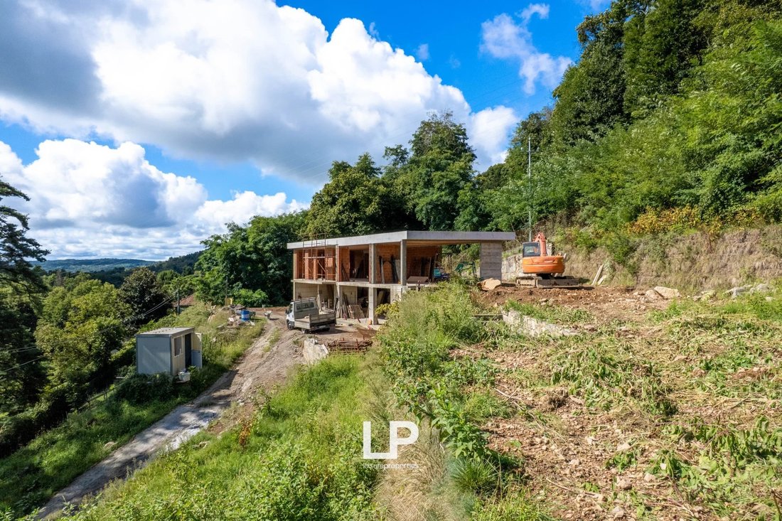 Villa in Arona, Piedmont, Italy 3 - 15988000