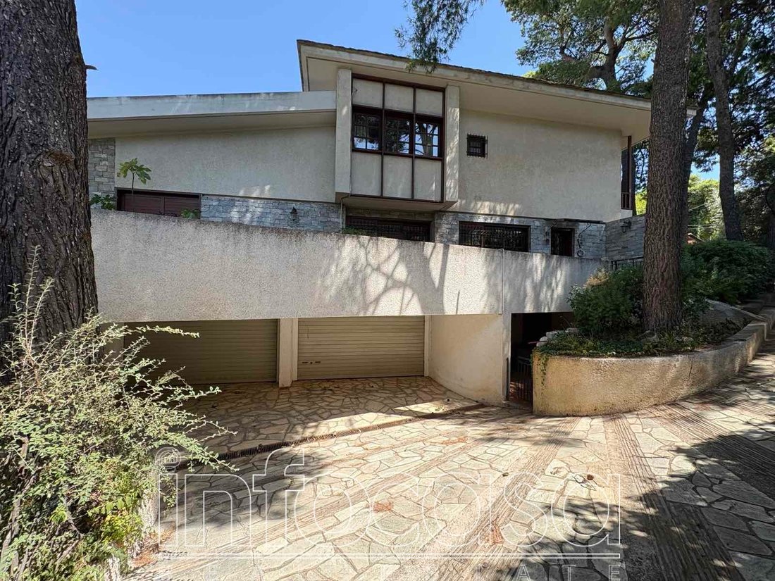 House in Ekali, Attica, Greece 3 - 16121469