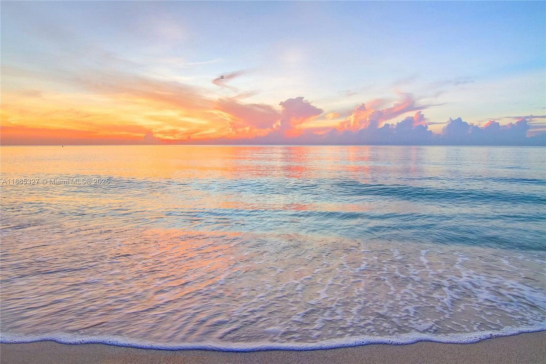 Condo in Miami Beach, Florida, United States 1 - 16120841
