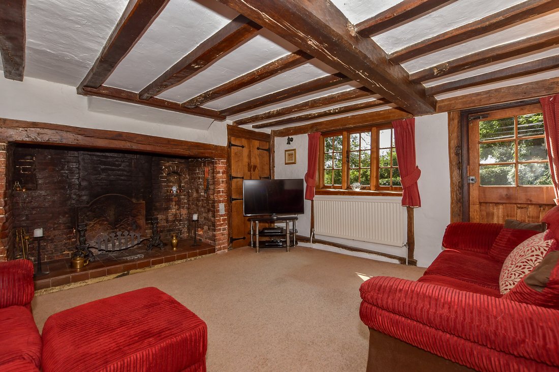 House in Horsmonden, England 4 - 16120547