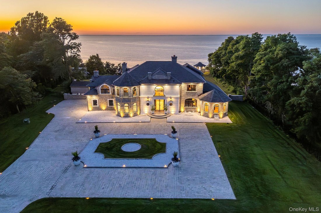 House in Peconic, New York, United States 1 - 16120772