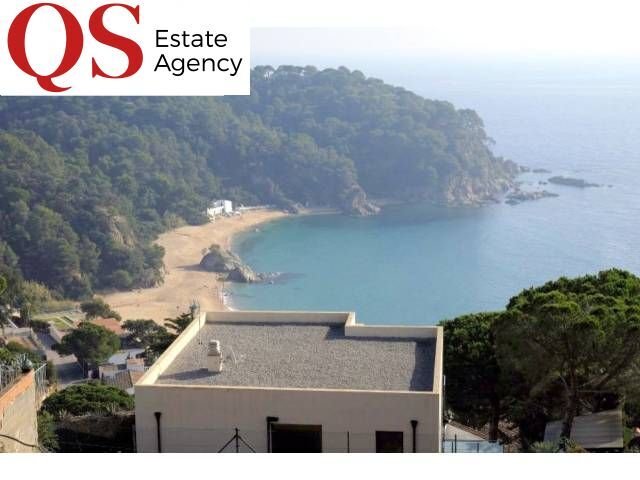 Villa in Lloret de Mar, Catalonia, Spain 1 - 16120330