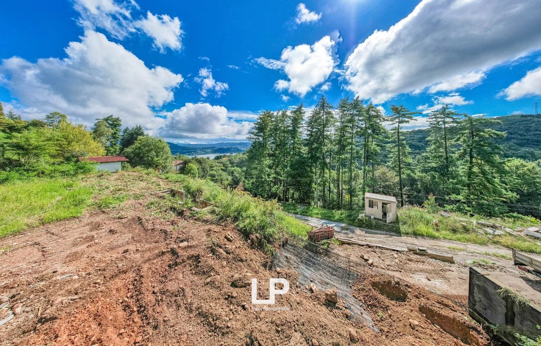 Villa in Arona, Piedmont, Italy 1 - 15988000