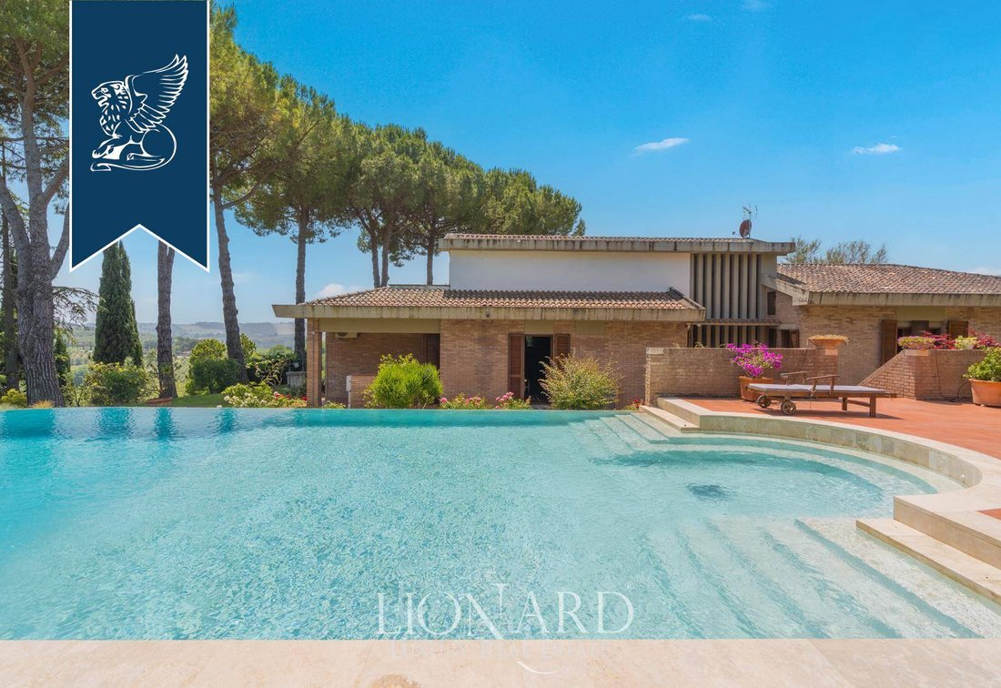 Villa in San Gimignano, Tuscany, Italy 3 - 16120752