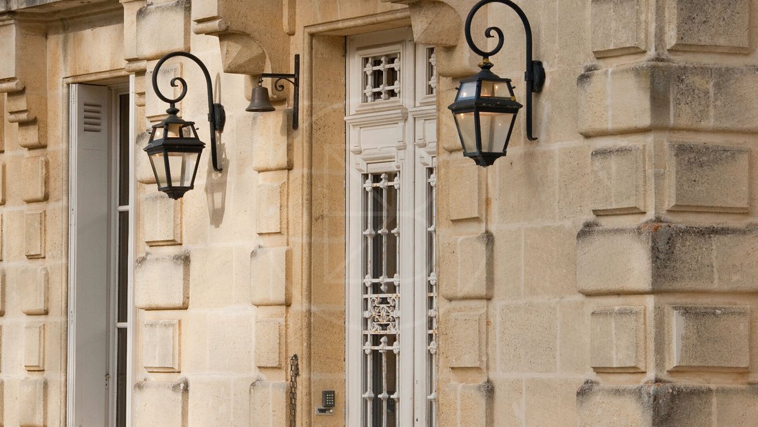 Bordeaux’s Slumbering Crown: A Château Awaiting Its Renaissance