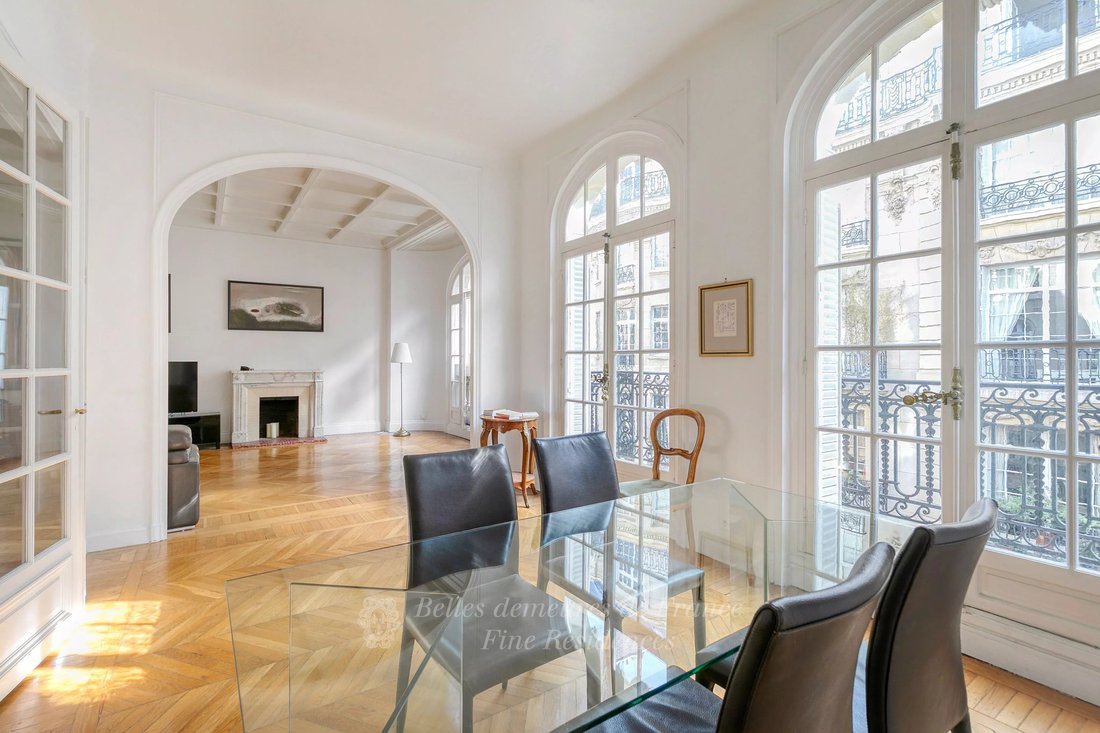 Apartment in Chaillot, Paris 16e Arrondissement, Paris 4 - 13387606
