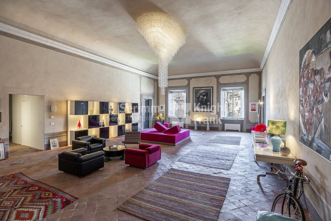 Apartment in Historic Center, Lucca, Tuscany 3 - 16121001