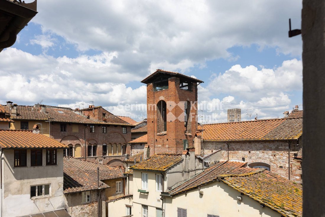 Apartment in Historic Center, Lucca, Tuscany 4 - 16121001