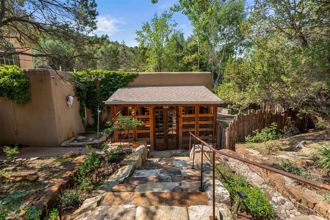 House in Santa Fe, New Mexico, United States 2 - 16119316