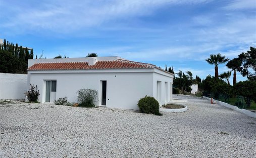 Villa en Estepona, Andalucía, España 1