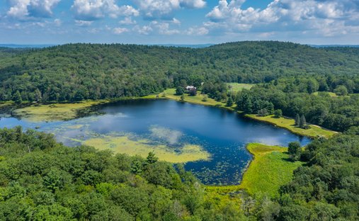 House in Sandisfield, Massachusetts, United States 1