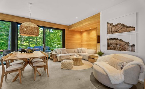 Maison à Lac-Supérieur, Québec, Canada 1