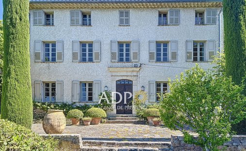 Villa in Grasse, Provence-Alpes-Côte d'Azur, Frankreich 1