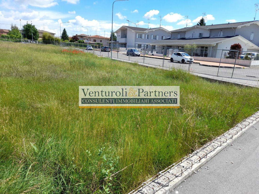Land in Gussago, Lombardy, Italy 2 - 16121414
