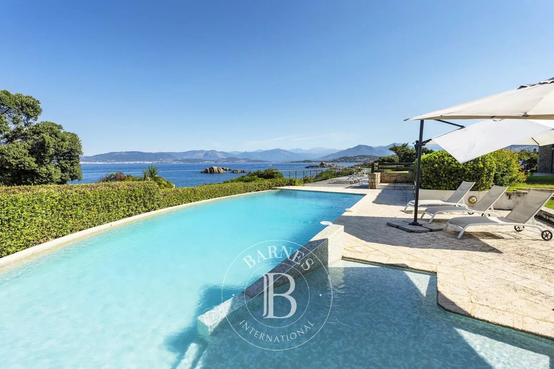 Estate in Pietrosella, Corsica, France 1 - 16119541