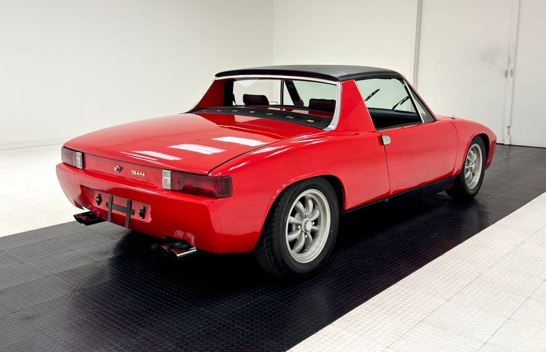 Cabriolet in Morgantown, United States 5 - 16121838