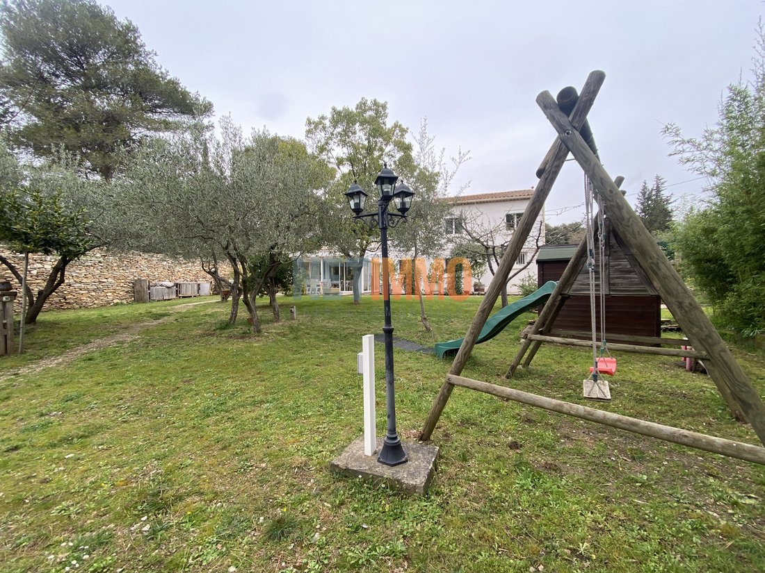 Villa in La Gazelle, Nimes, France 3 - 16121963