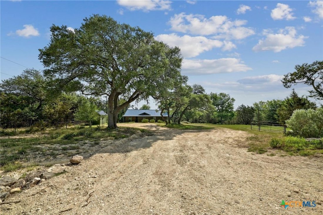 House in Wimberley, Texas, United States 2 - 16122155