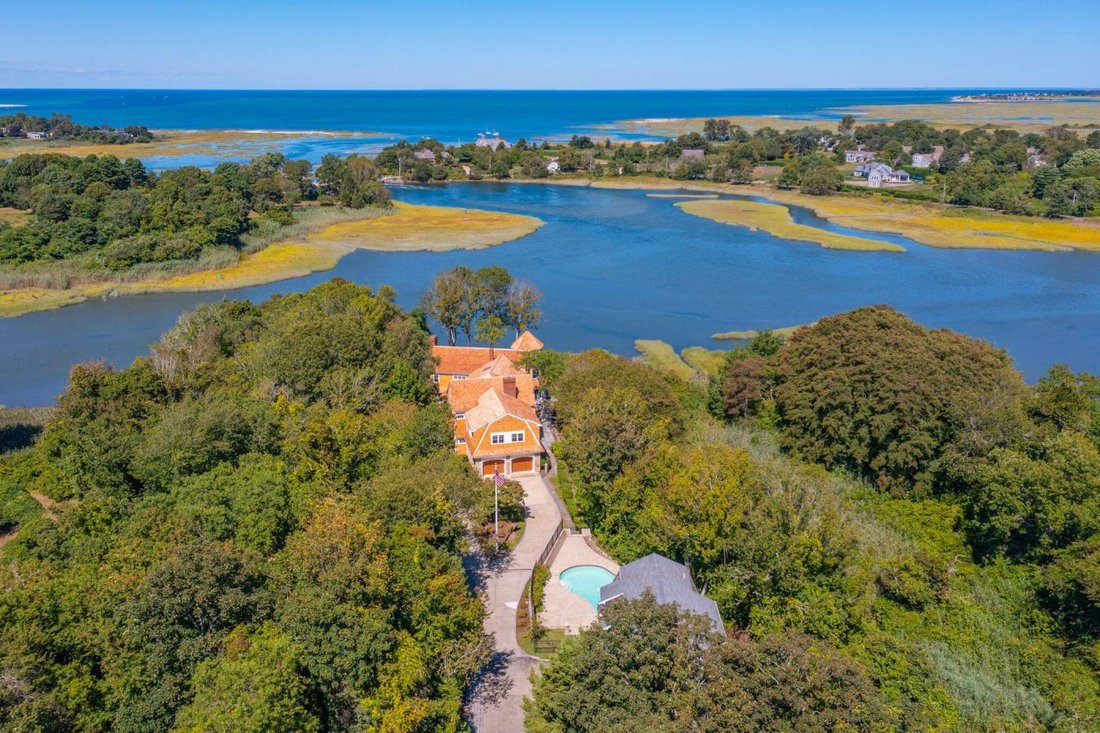House in Yarmouth, Massachusetts, United States 1 - 16122166