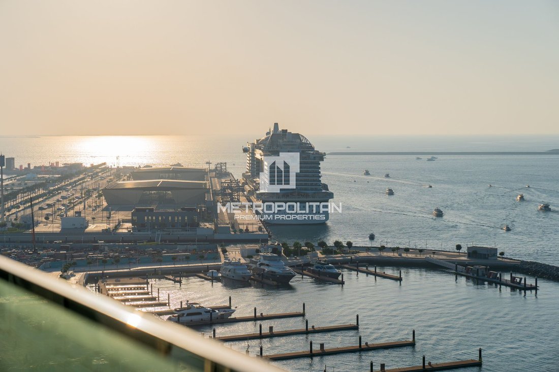 Apartment in Dubai Harbour, Dubai, United Arab Emirates 1 - 16122412