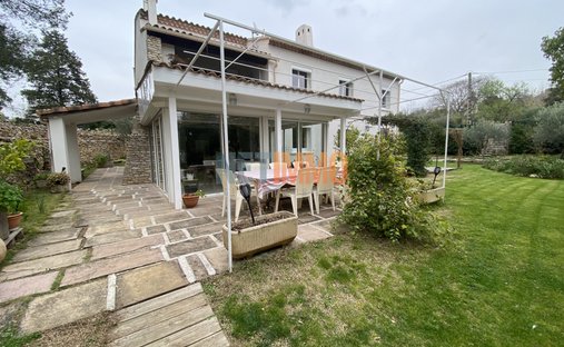 Villa in La Gazelle, Nimes, France 1