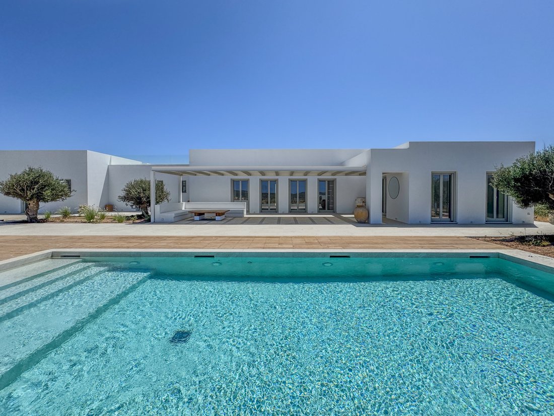 Villa in Paros, Aegean, Greece 1 - 16123141