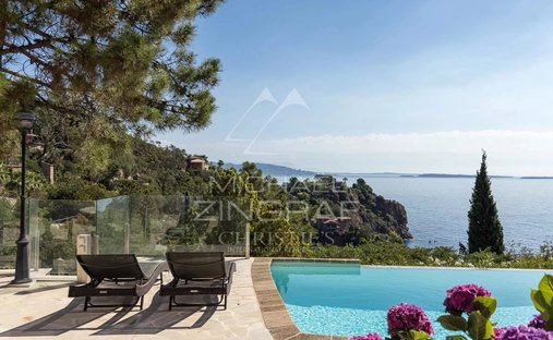 Casa en Théoule-sur-Mer, Provenza-Alpes-Costa Azul, Francia 1