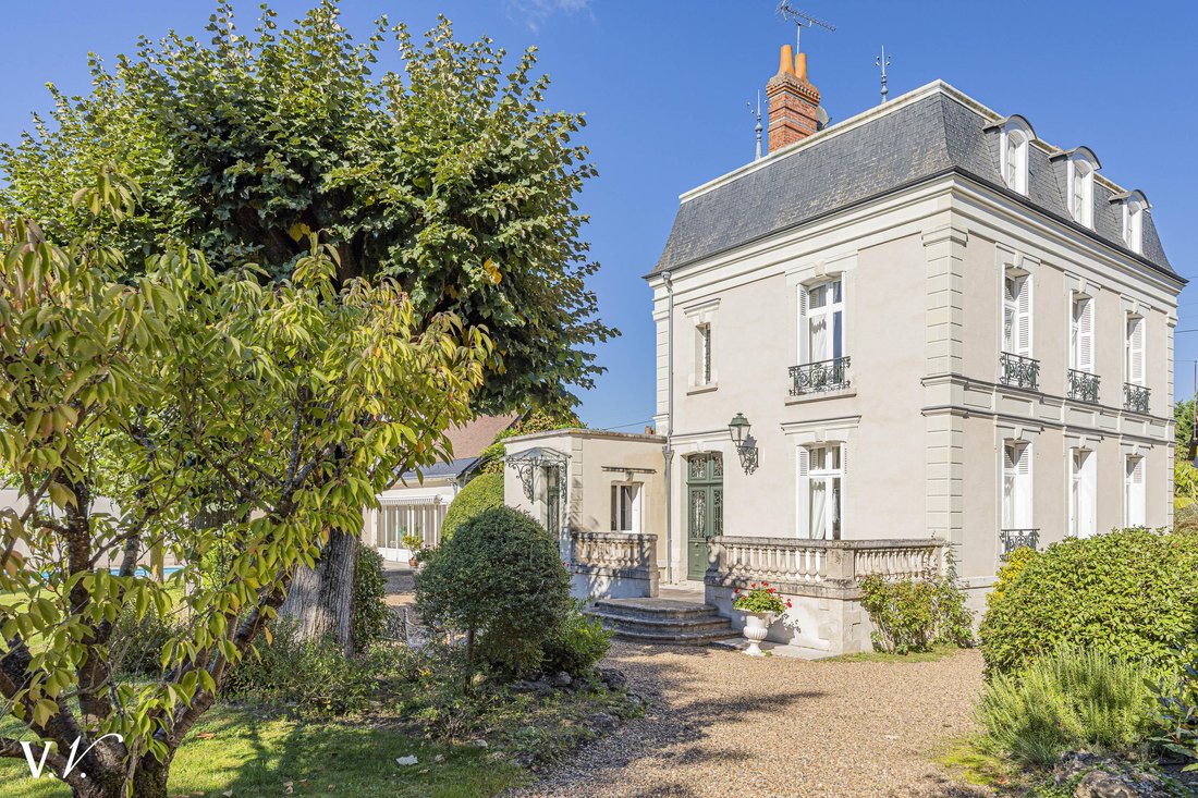 Villa in Bléré, Centre-Val de Loire, France 1 - 16126480